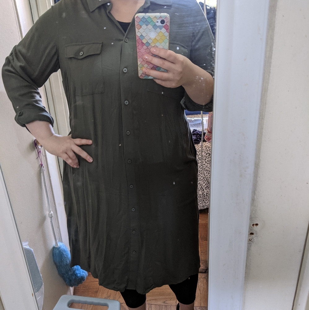 Ava & Viv Plus Size Green Button Down Shirt Dress - 1X - Picture 6 of 11